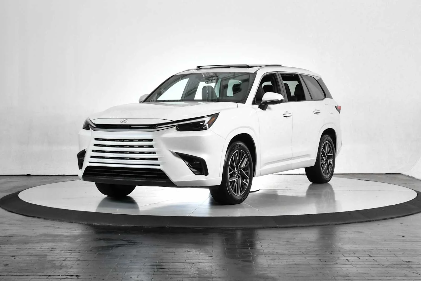 2025 Lexus TX 350's photo