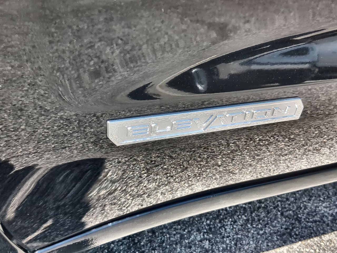 New 2026 Onyx Black GMC Elevation image 31