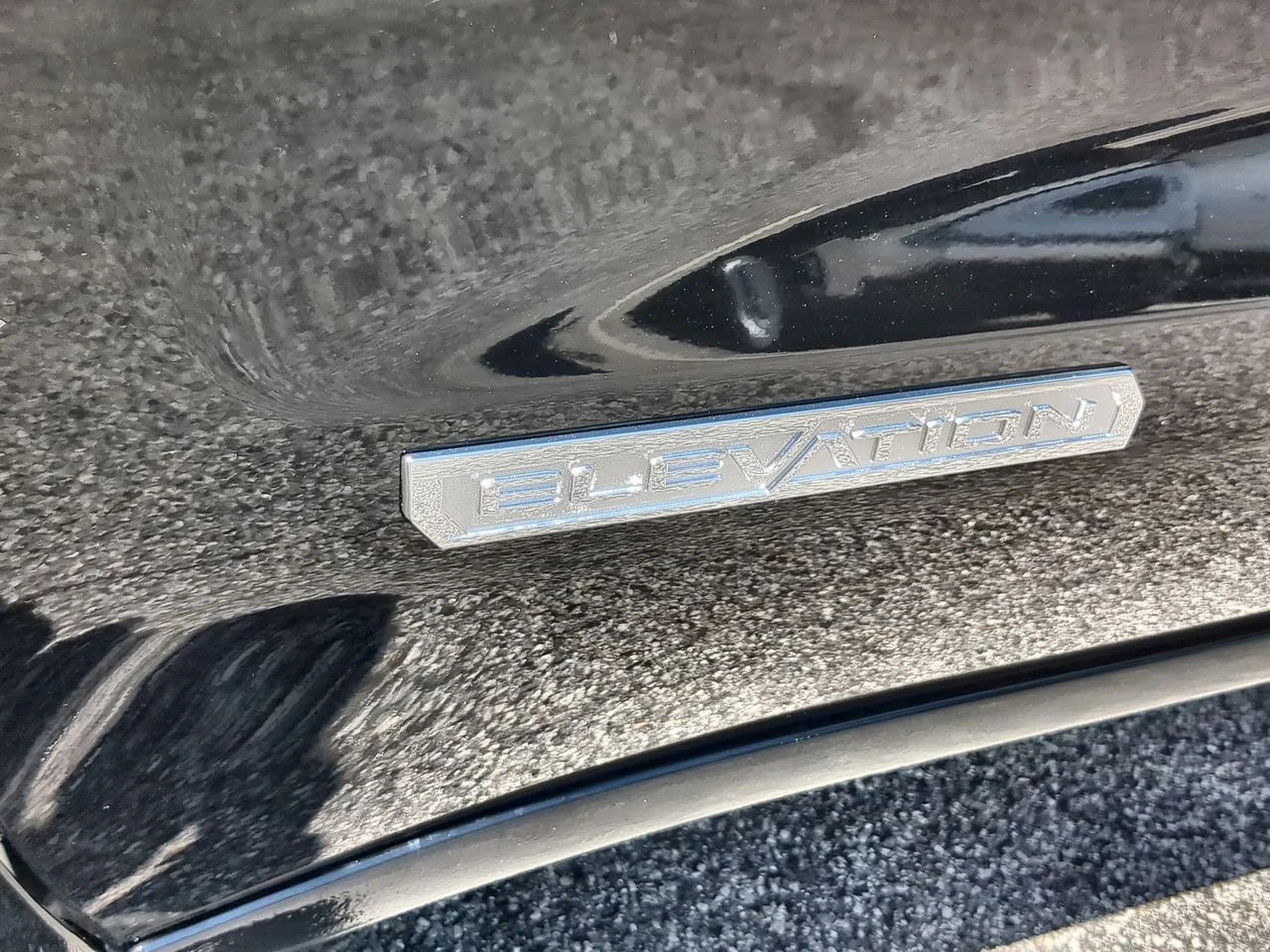 New 2026 Onyx Black GMC Elevation image 31