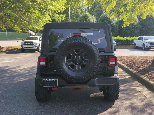 Used 2019 Black Jeep Sport image 4
