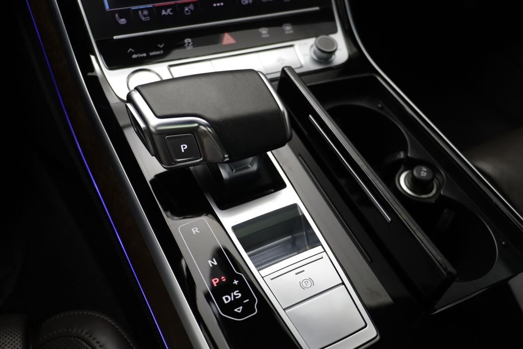Used 2020 Glacier White Audi L 60 image 12
