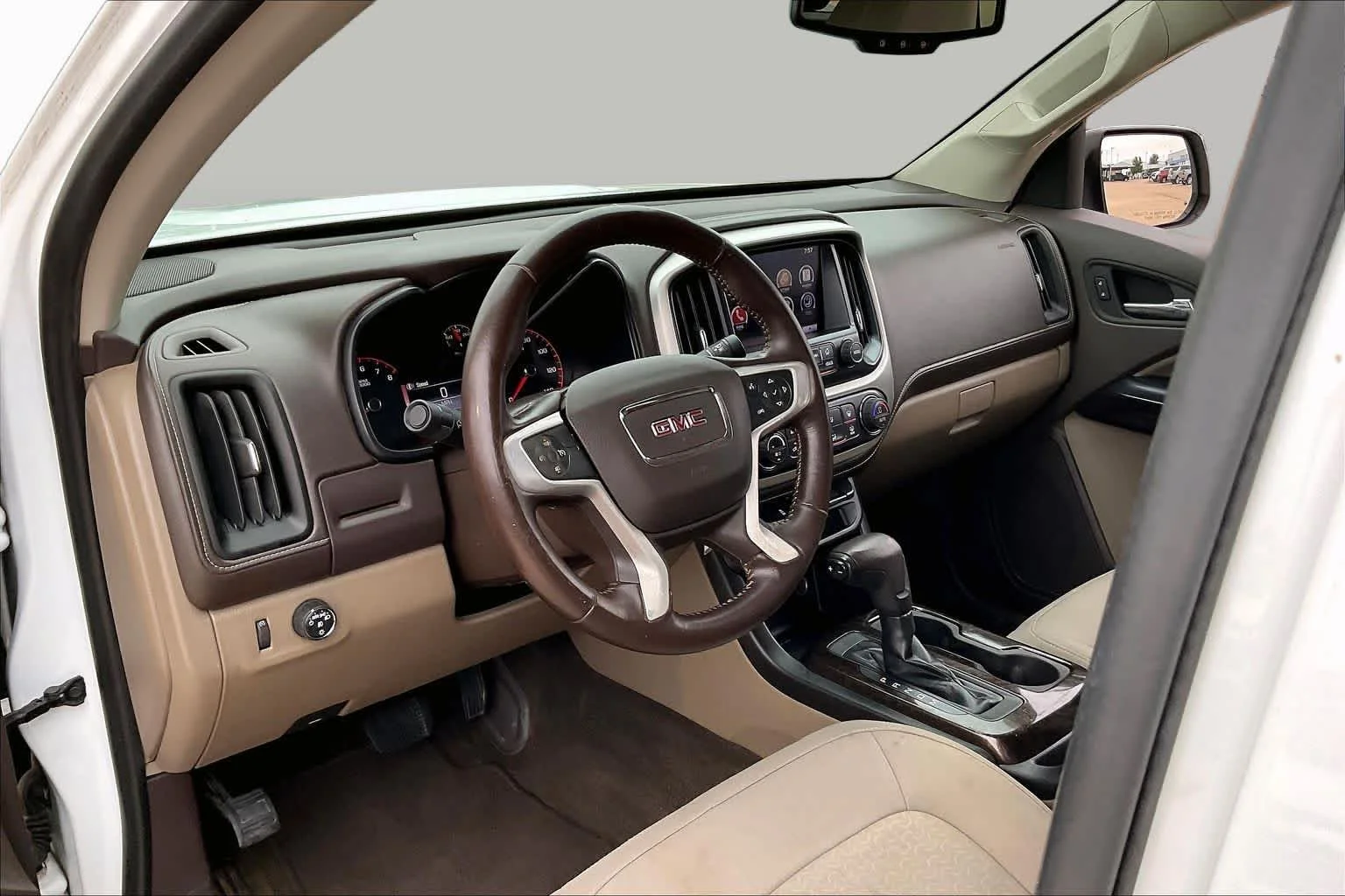 Used 2016 Summit White GMC 2WD SLE image 16