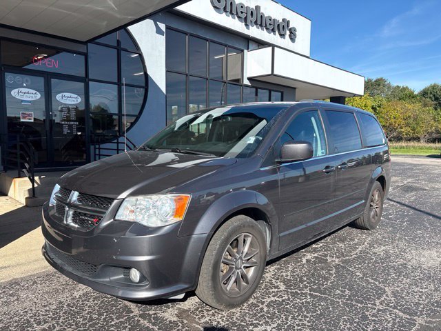 Used 2017 Dodge Grand Caravan SXT with VIN 2C4RDGCG3HR595926 for sale in Auburn, IN