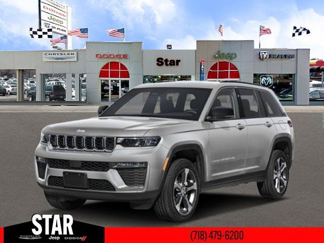 2026 Jeep Grand Cherokee Laredo Altitude