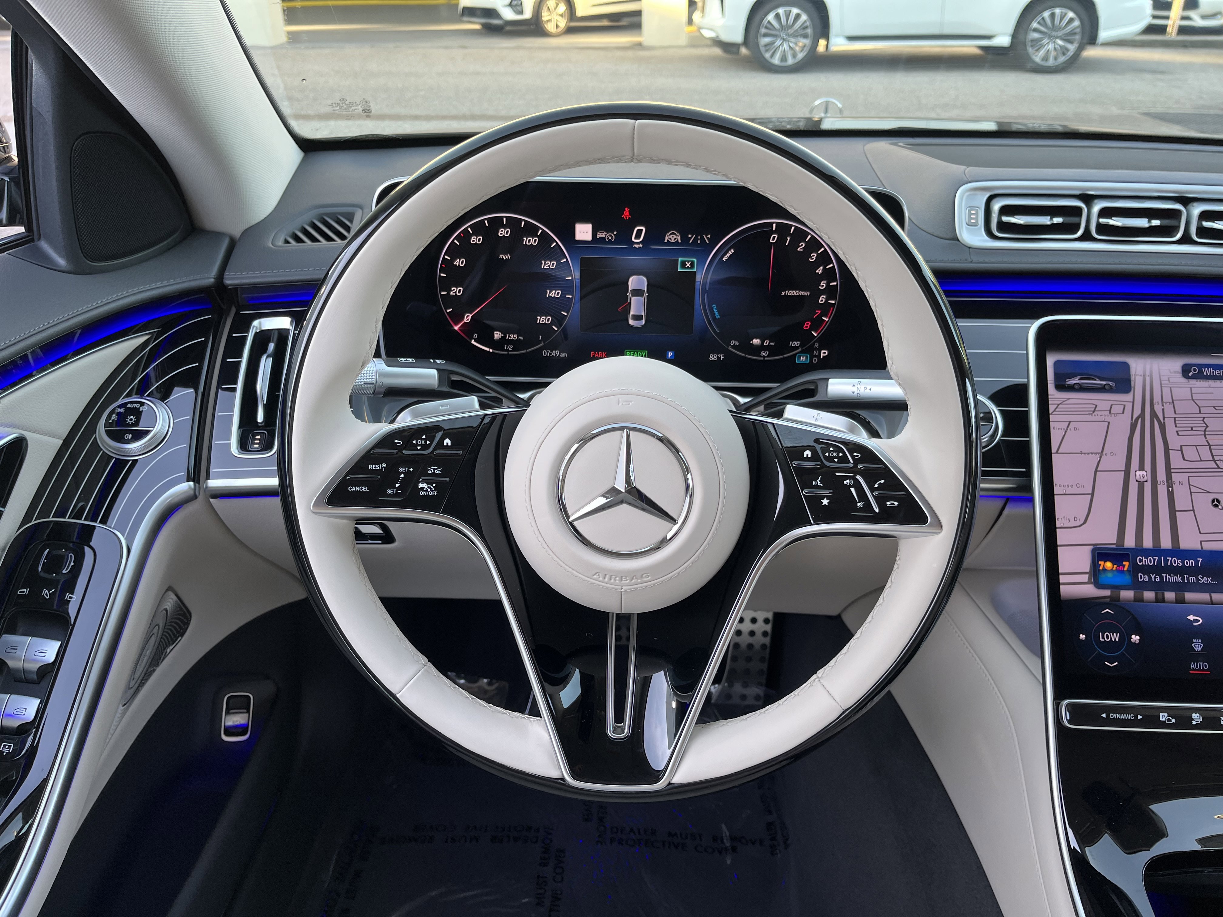 New 2026 Black Mercedes-Benz S 580e image 20