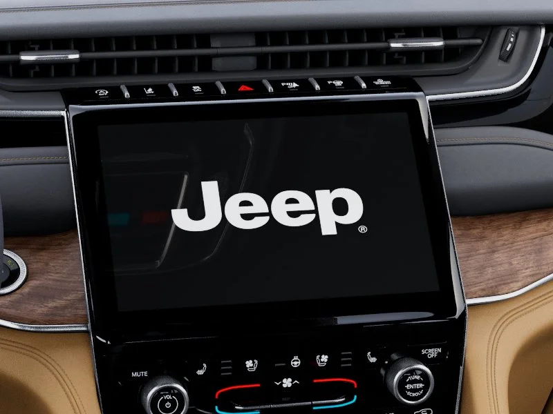 New 2025 Diamond Black Crystal Pearl-Coat Exterior Paint Jeep Summit Reserve image 48