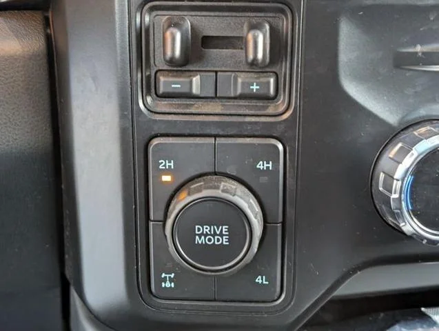 Used 2024 White Metallic Ford Lariat image 45