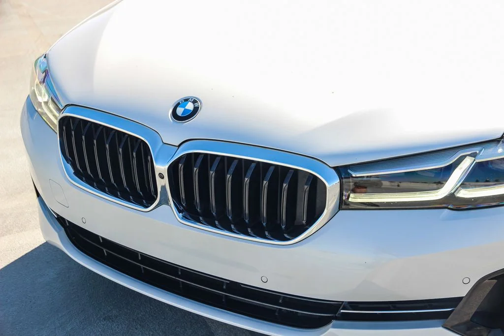 Used 2021 White BMW 540i image 9