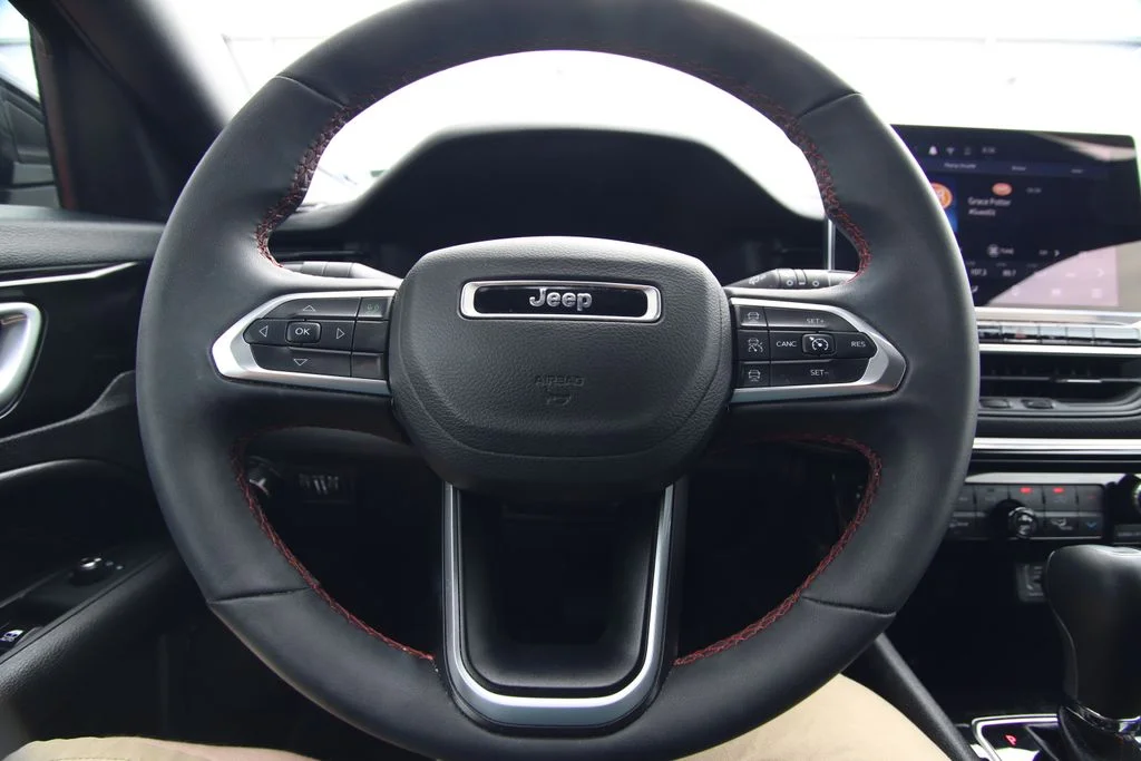 Used 2025 Black Jeep Trailhawk image 18
