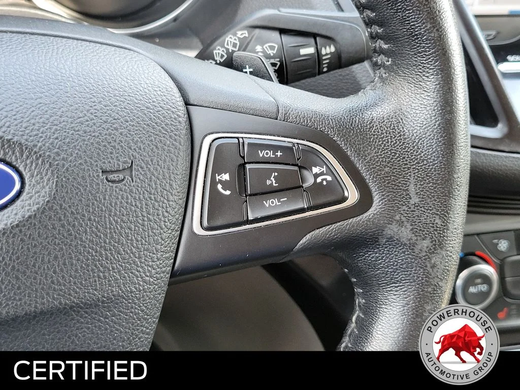 Used 2017 White Ford Titanium image 31