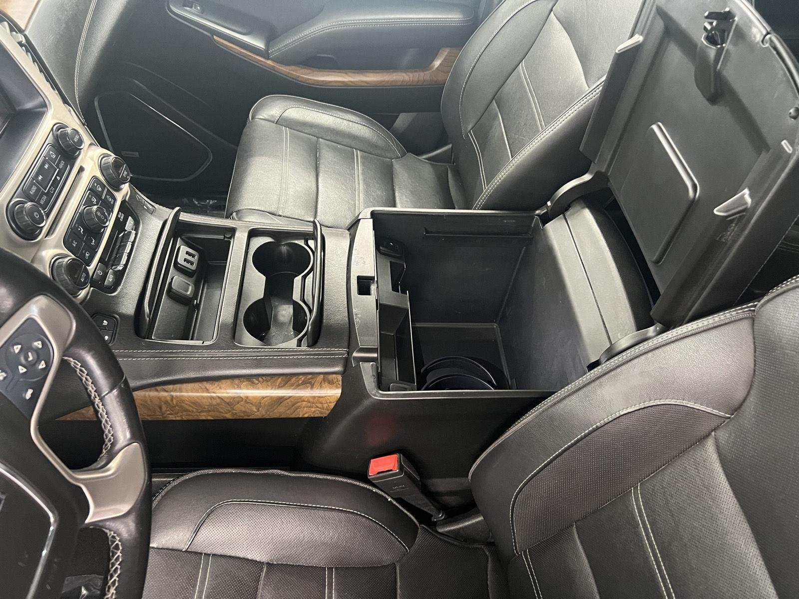 2020 GMC Yukon Denali - Photo 21