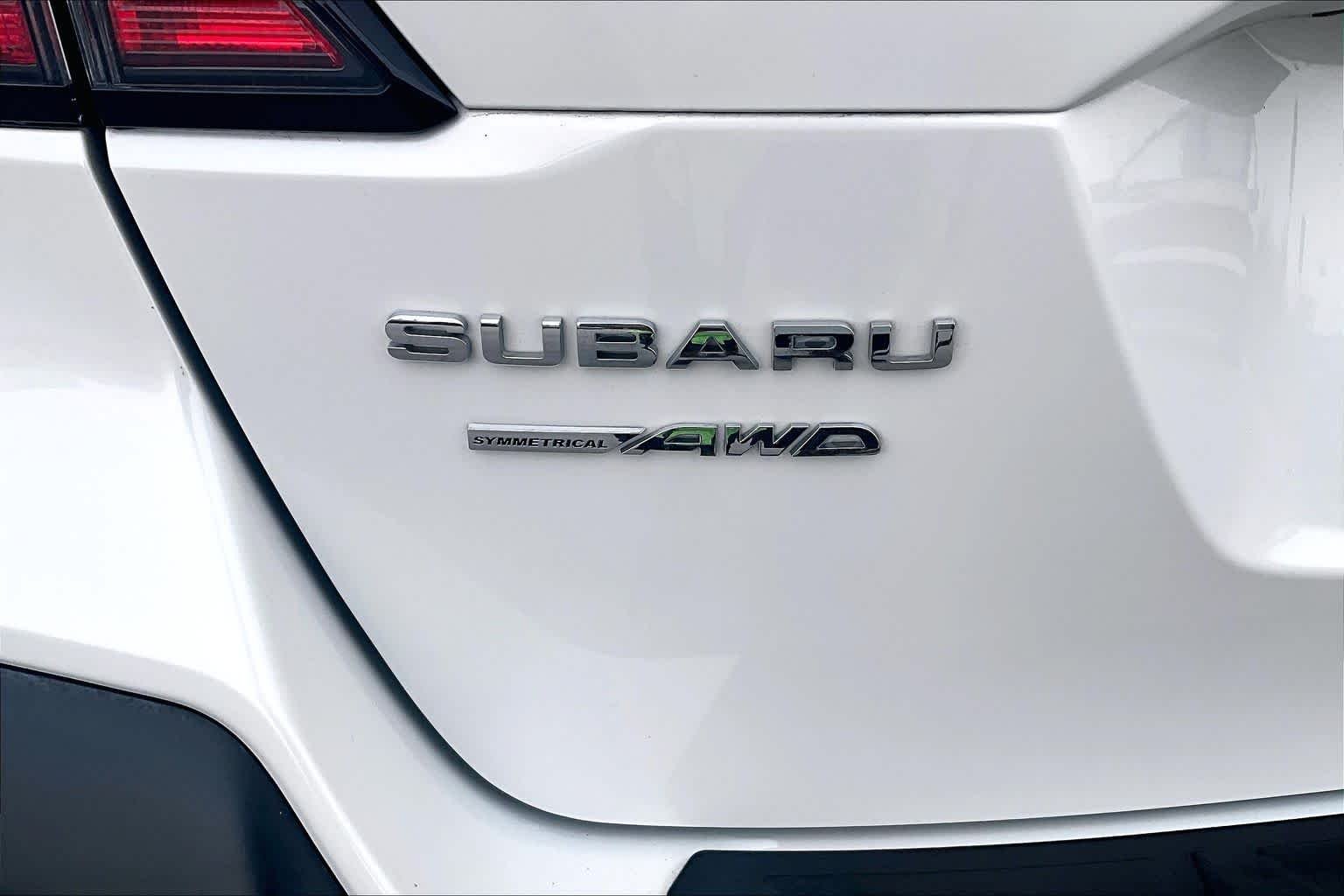 Used 2021 Crystal White Pearl Subaru Touring image 30