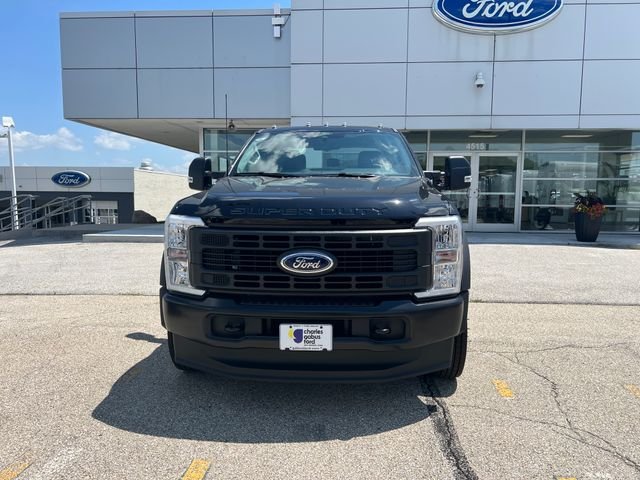 New 2026 Agate Black Metallic Ford F-550® XL image 2