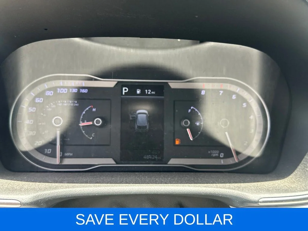 Used 2022 Gray Hyundai SEL image 10