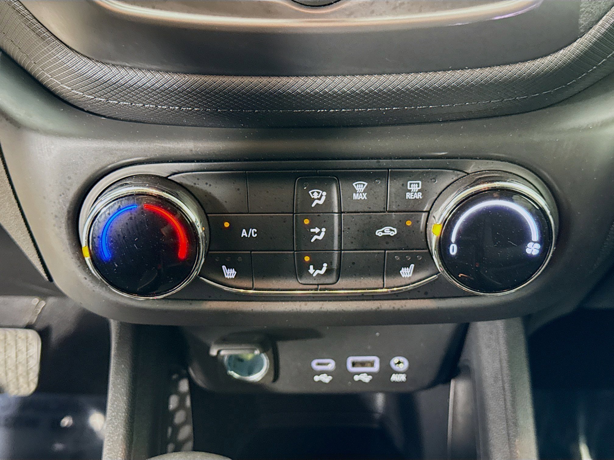 Used 2023 Summit White Chevrolet LT image 15