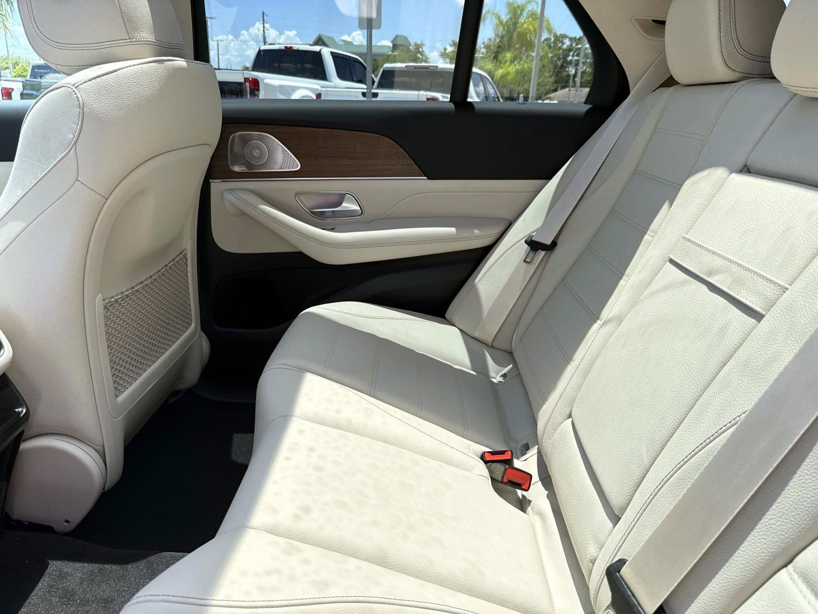 New 2026 Twilight Blue Metallic Mercedes-Benz 350 SUV image 14