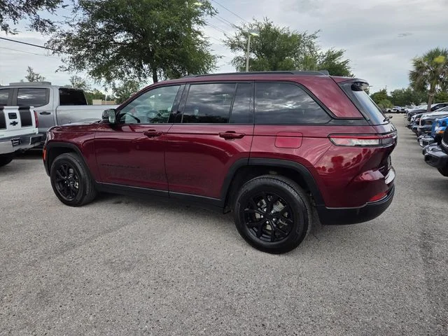 Certified Used 2025 Red Jeep Altitude image 9