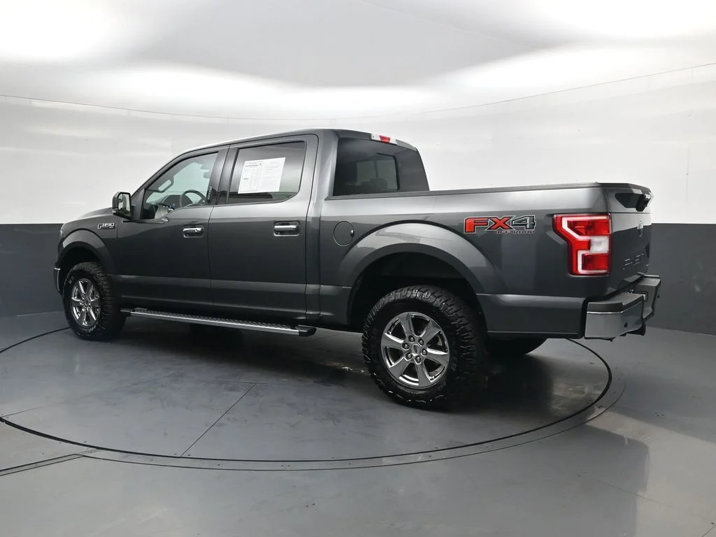 Used 2019 Gray Ford XLT image 12