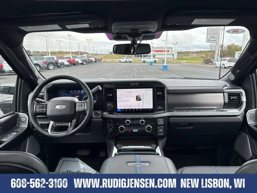 2026 Ford F-350 Super Duty Platinum - Photo 12