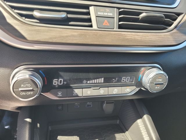 Used 2025 Gray Nissan 2.5 SV image 25