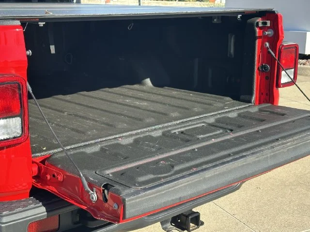 Used 2023 Red Jeep Texas Trail image 30
