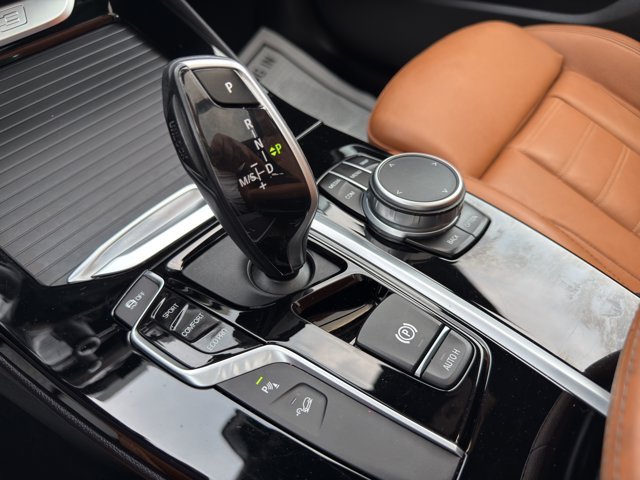 Used 2021 Dark Graphite Metallic BMW xDrive30i image 15