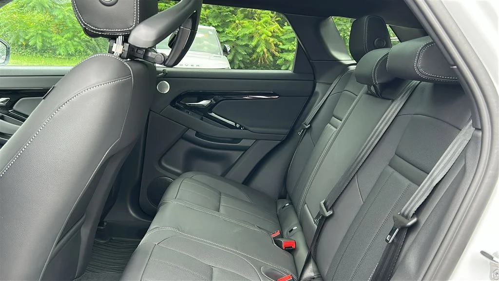 New 2026 White Land Rover Hoxton Edition image 26