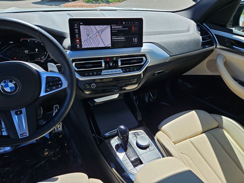 Used 2023 Mineral White Metallic BMW xDrive30i image 25