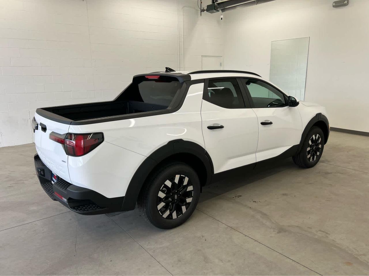New 2026 Atlas White Hyundai SEL AWD image 4