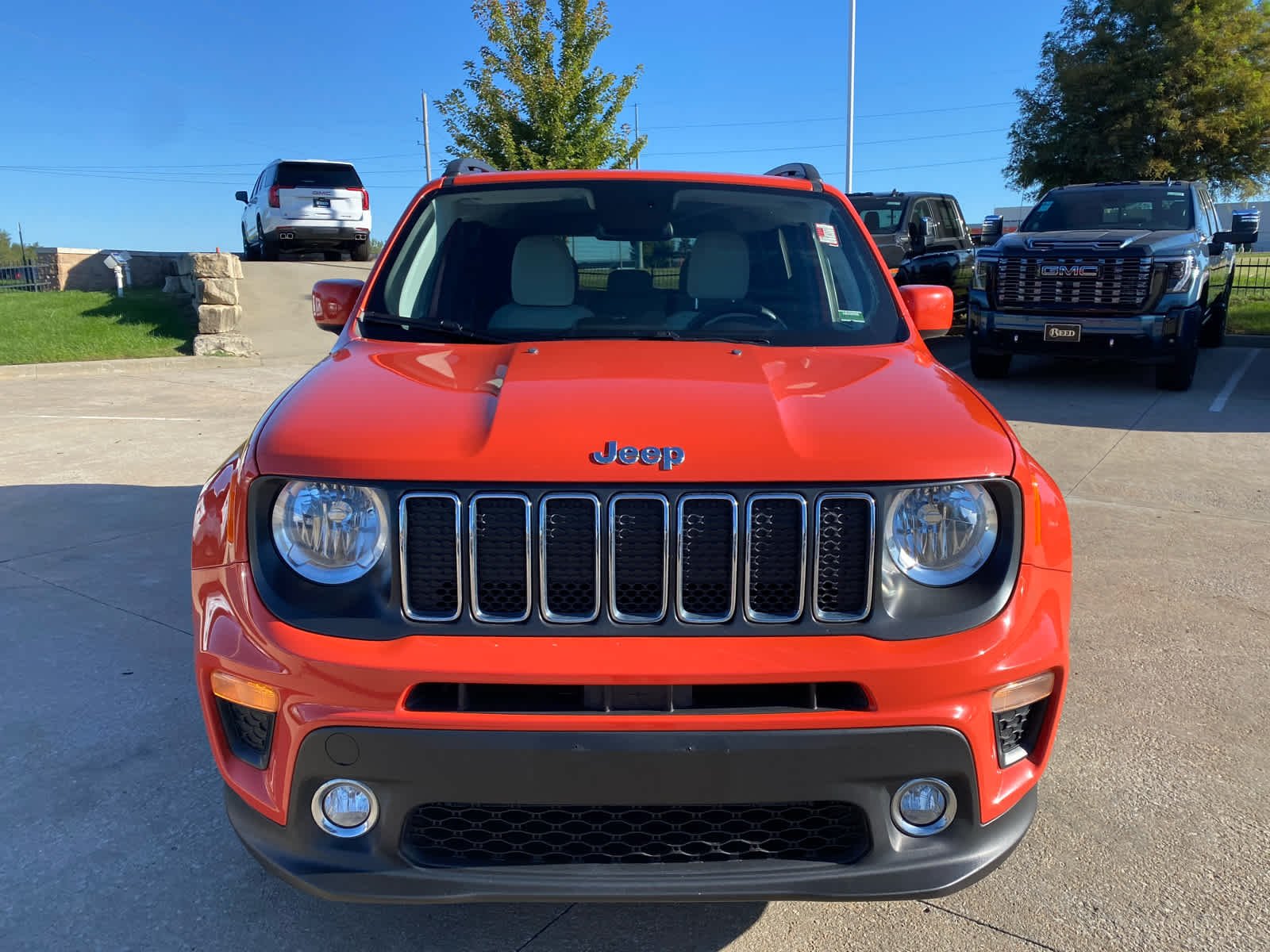 Used 2019 Jeep Renegade Latitude with VIN ZACNJABB8KPK07527 for sale in Kansas City