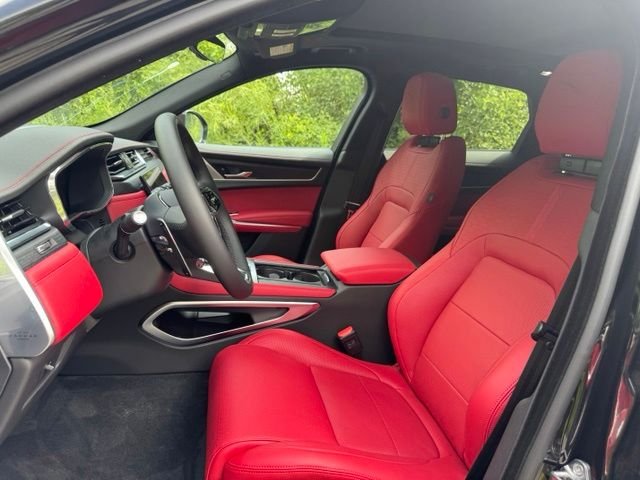2026 Jaguar F-Pace R-Dynamic S - Photo 10
