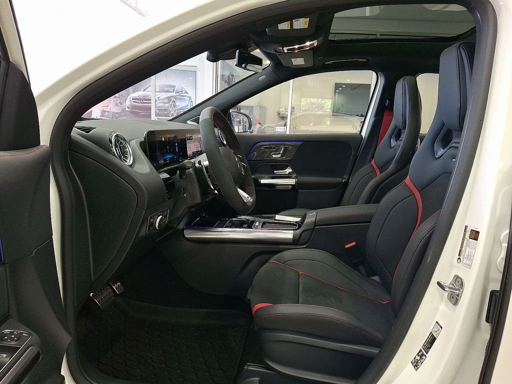 New 2026 Polar White Mercedes-Benz GLA 35 AMG® image 10