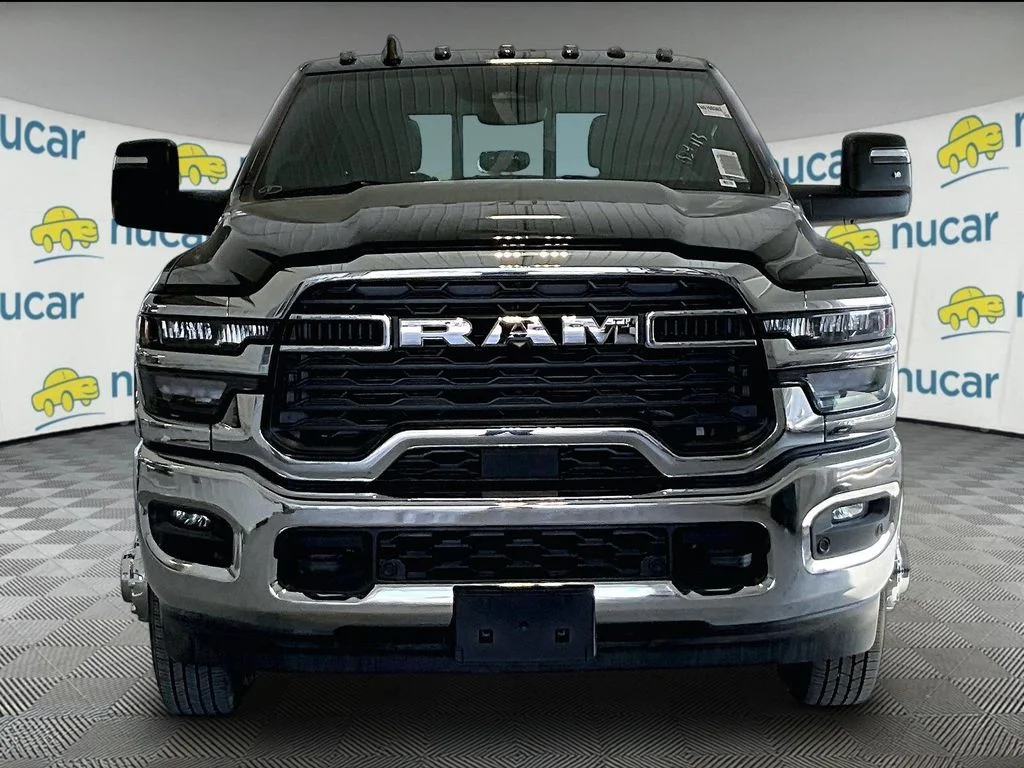 New 2026 Diamond Black Crystal Pearlcoat Ram Tradesman image 2