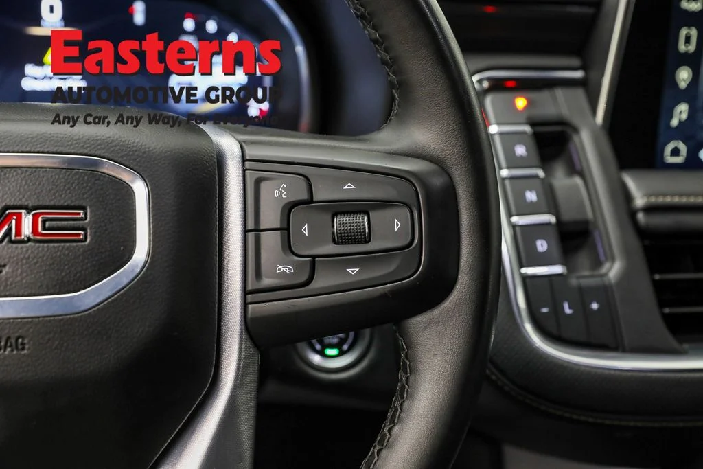 Used 2024 White GMC SLT image 16