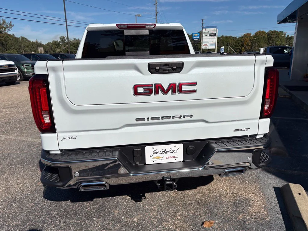 New 2026 Glacier White Tricoat GMC SLT image 5