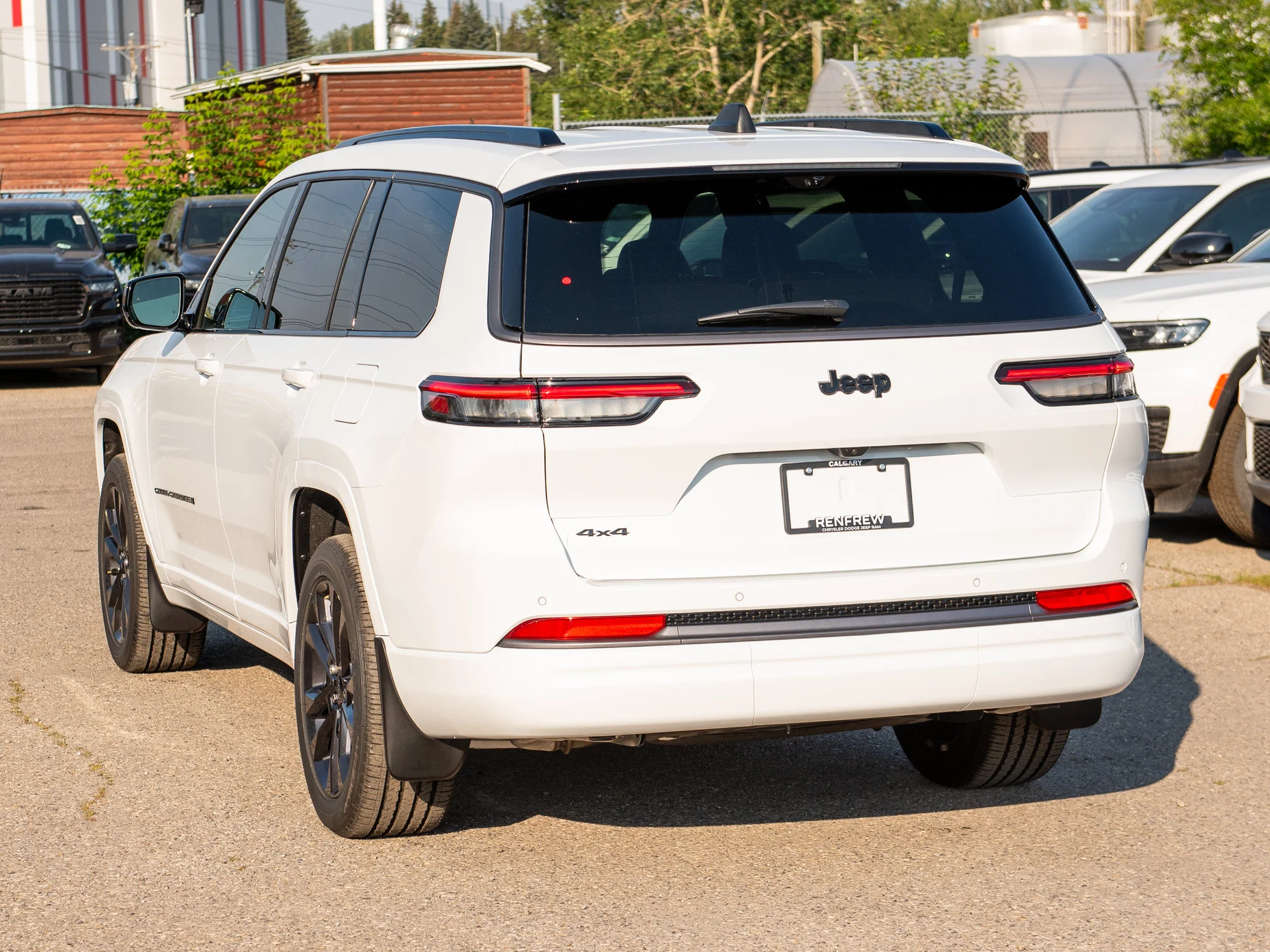 New 2026 White Jeep Limited Reserve* image 3