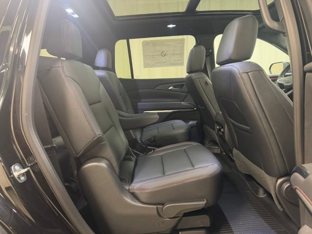 New 2026 Mosaic Black Metallic Chevrolet Z71 image 38