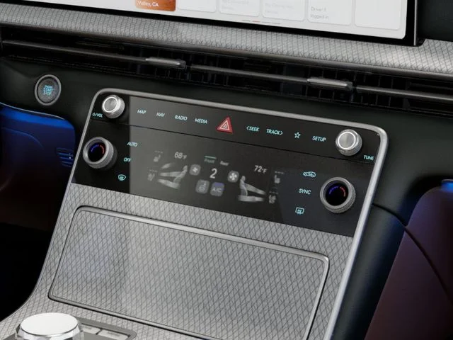 New 2027 Genesis GV80 2.5T Advanced