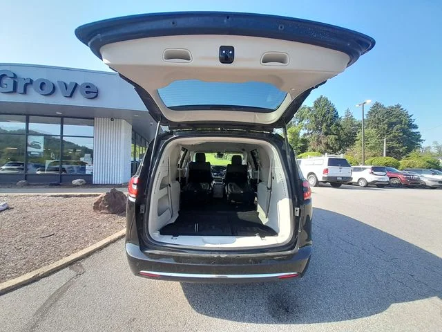 Used 2023 Black Chrysler Touring L image 61