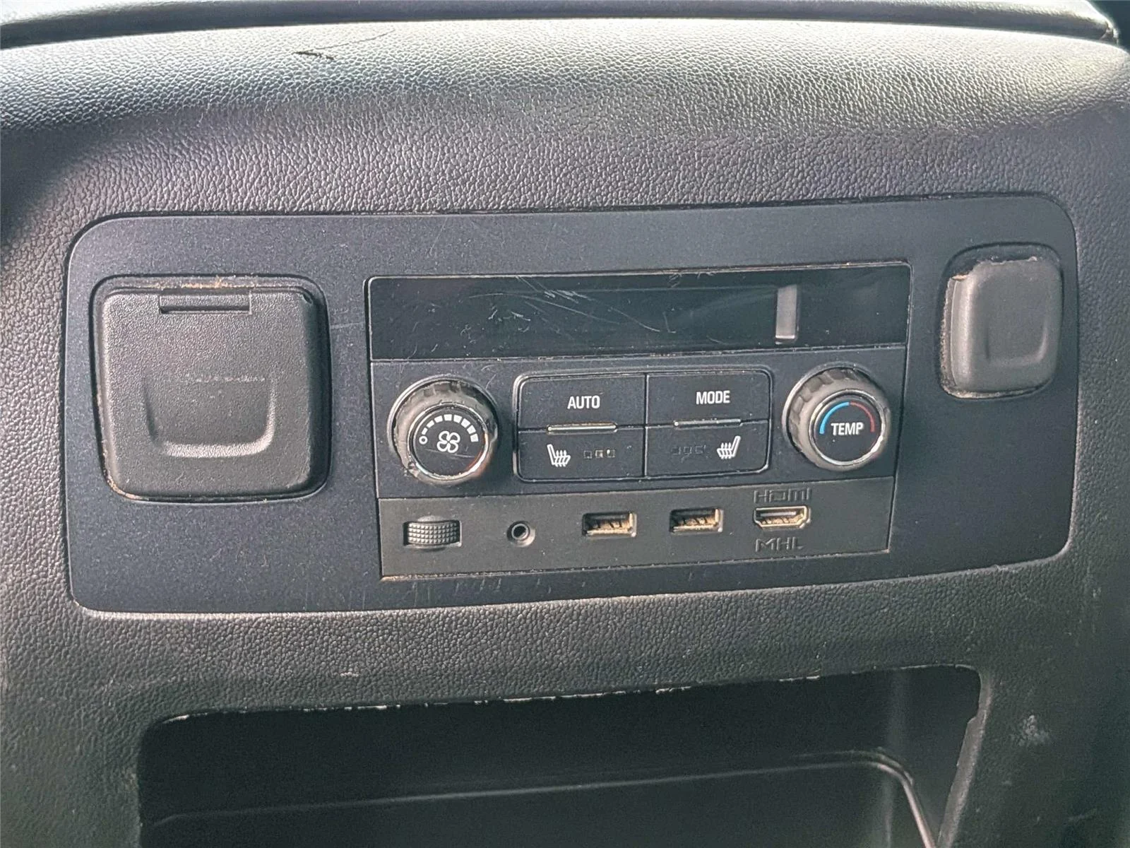 Used 2017 Black Chevrolet Premier image 14