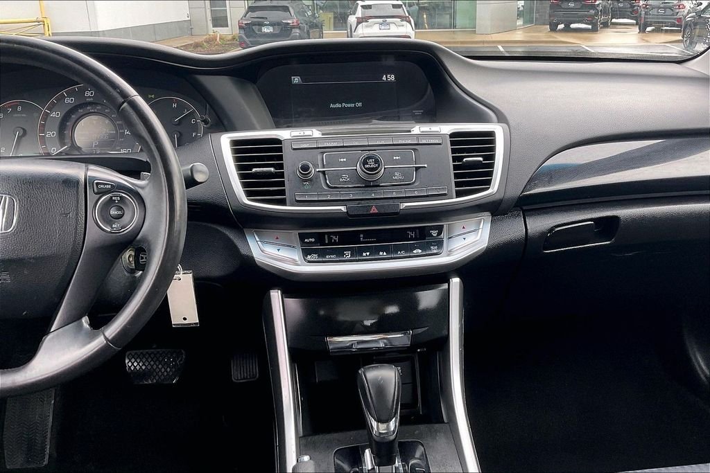 Used 2013 Beige Honda Sport image 5