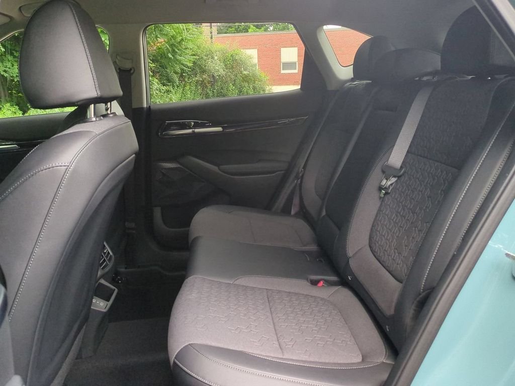 Used 2024 Blue Kia S image 26