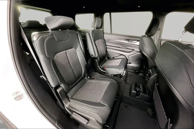 New 2026 White Jeep Laredo image 11