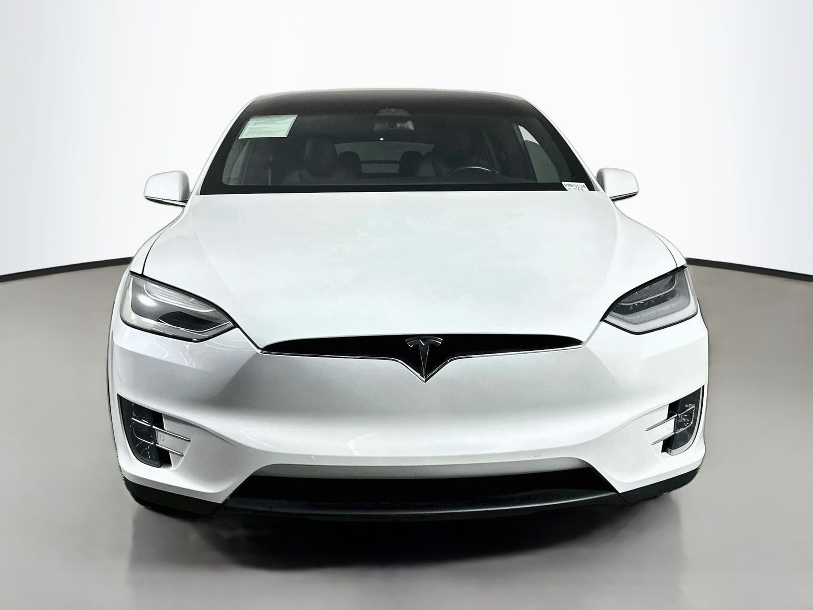Used 2020 White Tesla Long Range image 2