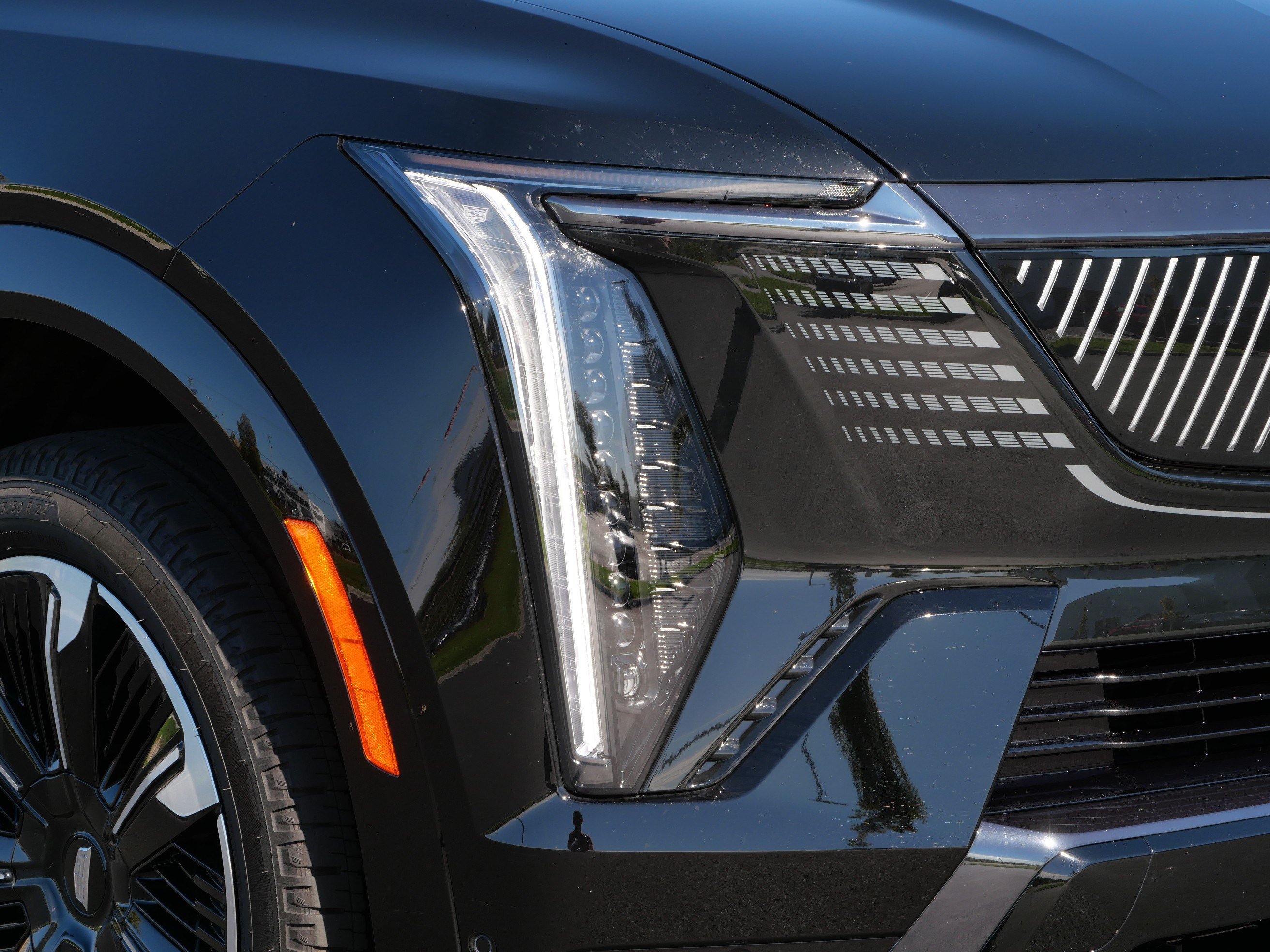 Certified Used 2025 Black Raven Cadillac Sport 2 image 16