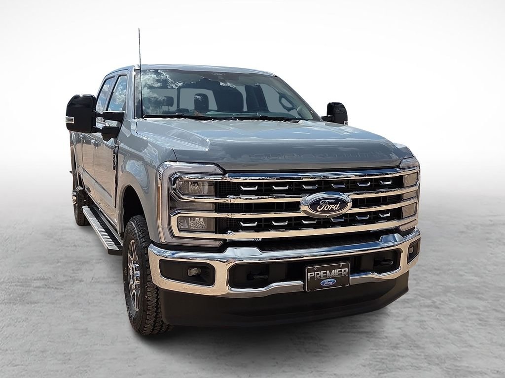 New 2026 Glacier Gray Metallic Tri-Coat Ford F-250® Lariat® image 2