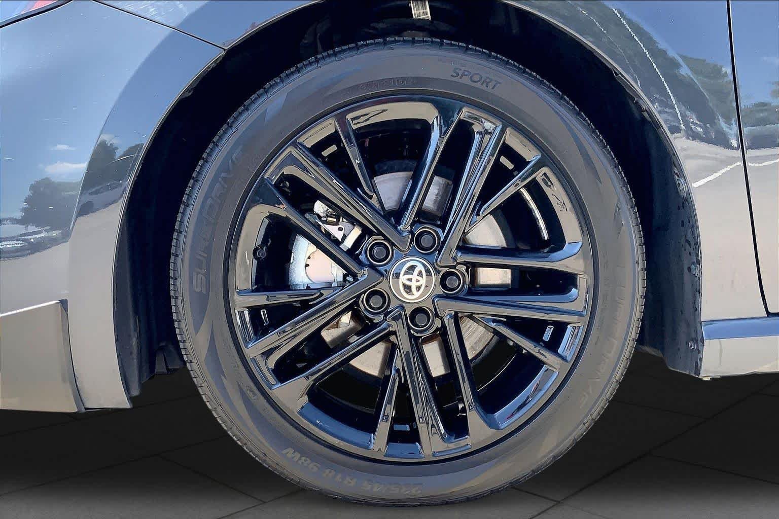 Used 2025 Underground Toyota SE image 11