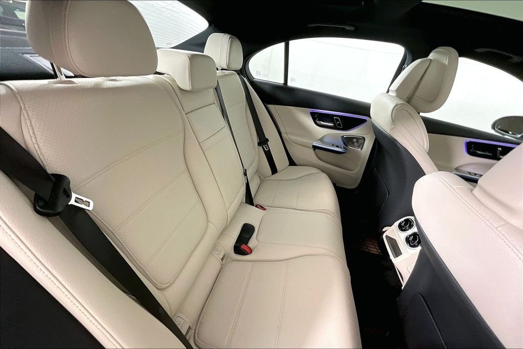 2026 Mercedes-Benz C-Class Sedan C 300 - Photo 19