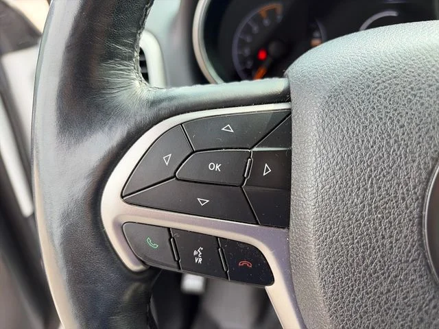 Used 2018 White Jeep Limited image 15