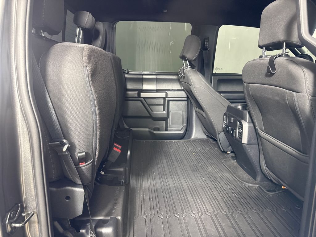 Used 2020 Gray Ford XLT image 7